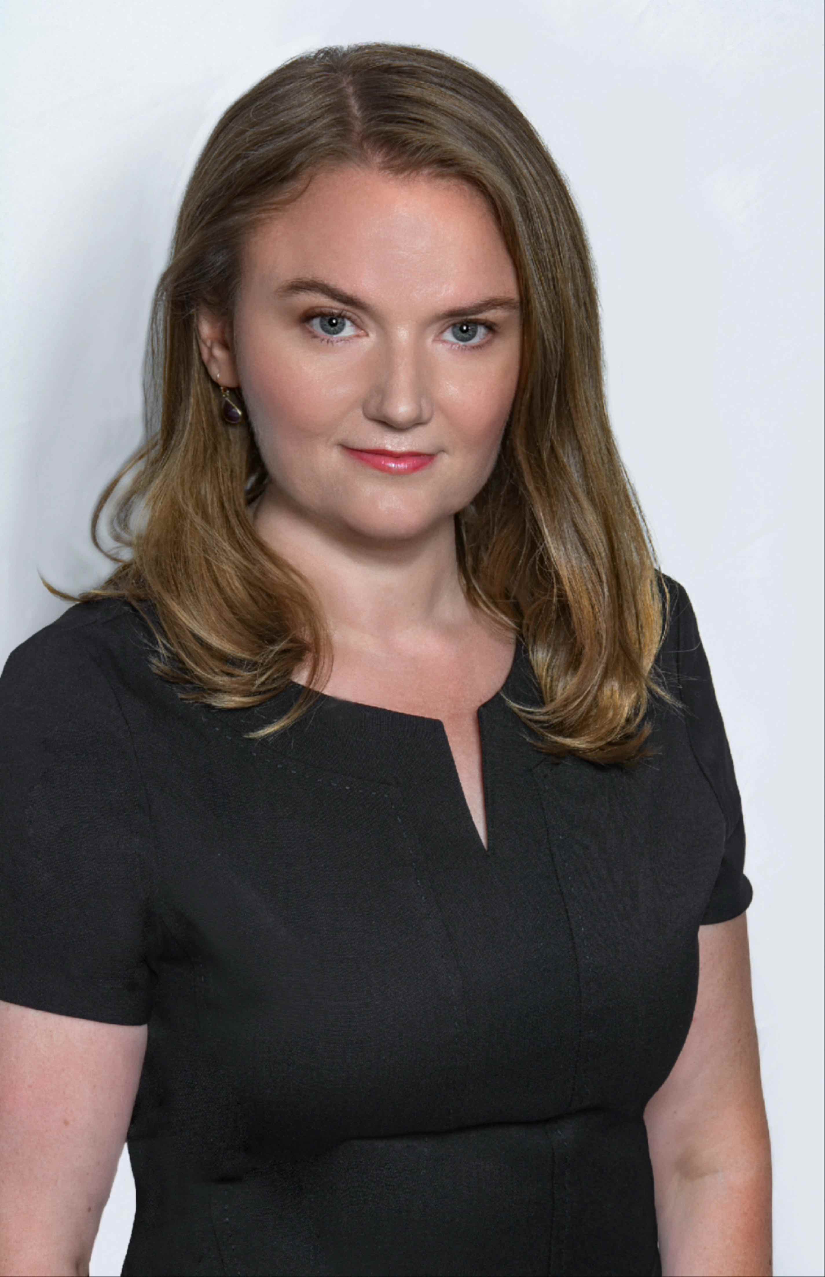 Headshot of Jennifer Strong