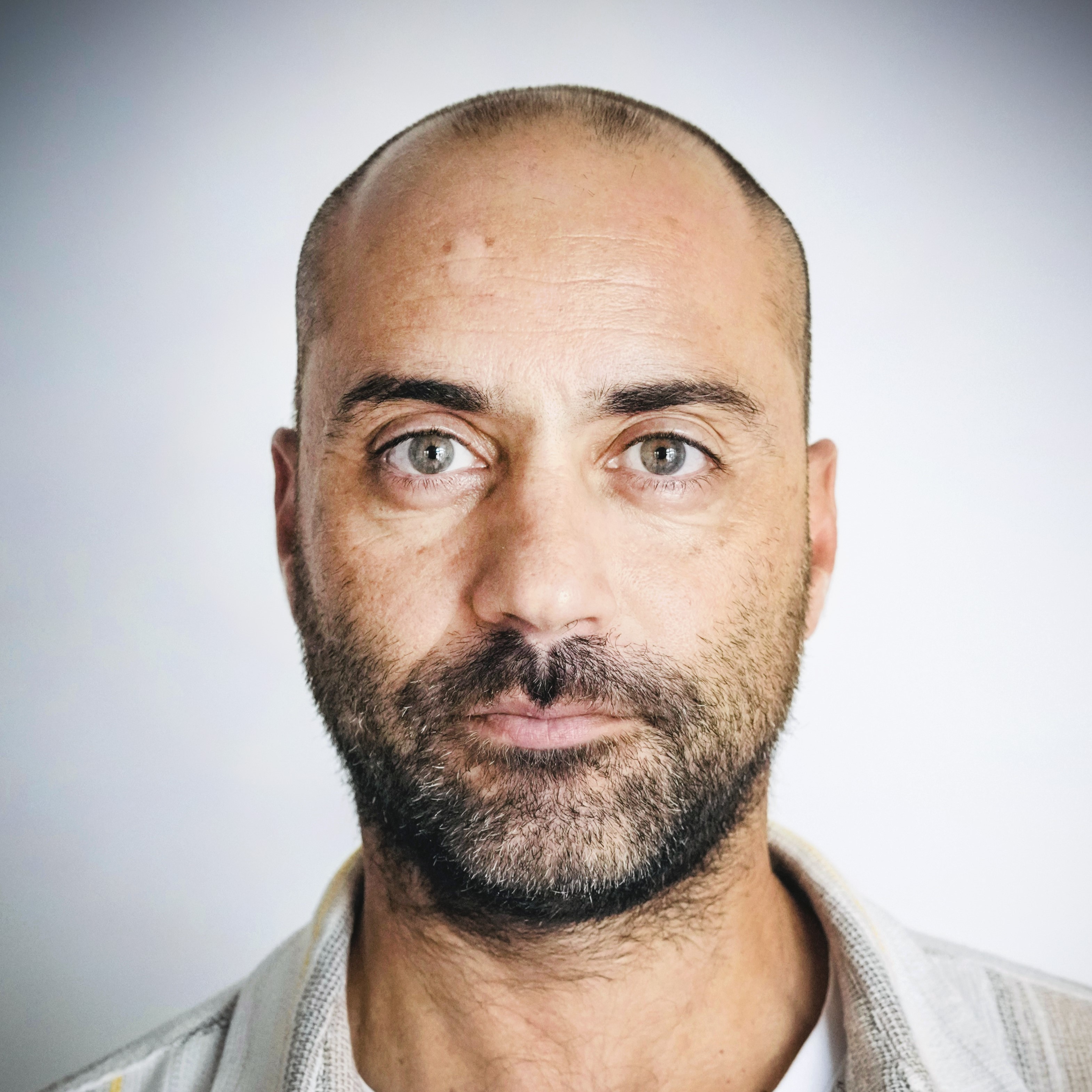 Francisco Seco headshot