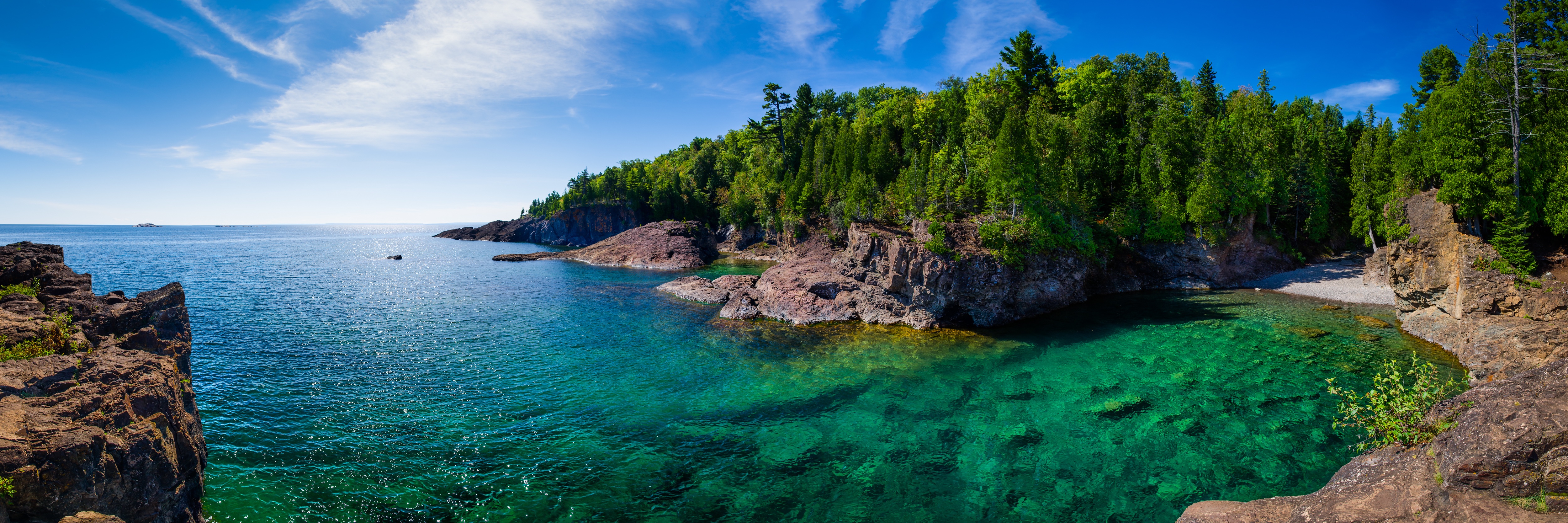 image of the great lakes coastline