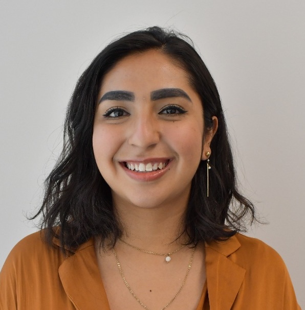 headshot of Fernanda Ledesma
