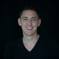Benji Jones headshot