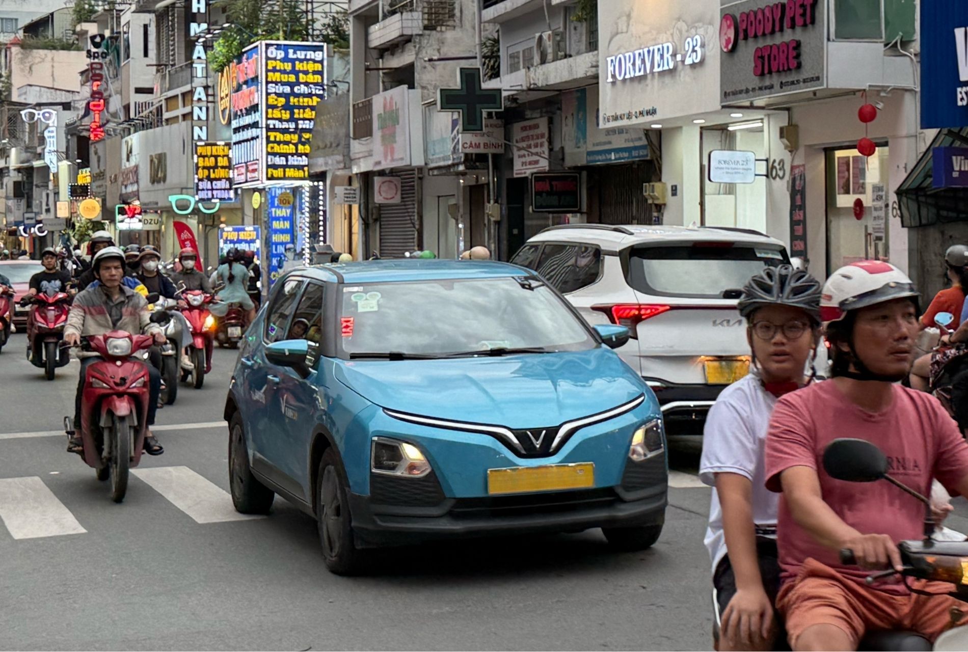 Winter Collection 2025 – Milkmochabear, image size:1900x1280