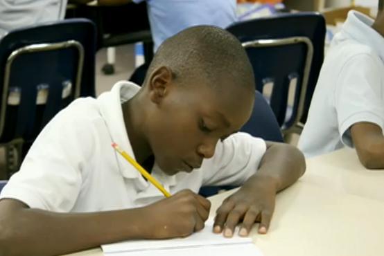 Bill Clinton Hadam. Image by Mary Wiltenburg. Media file: bill-clinton-hadam-refugee-tanzania_9547.jpg
