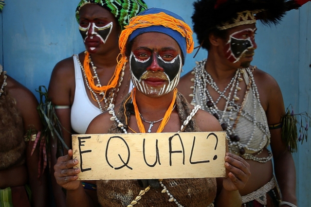 Young girl in Papua New Guinea (jeune femme - Papouasie Nouvelle-Guinée). Image from World Bank Photo Collection. Papua New Guinea , 2012. Media file: equal.jpg