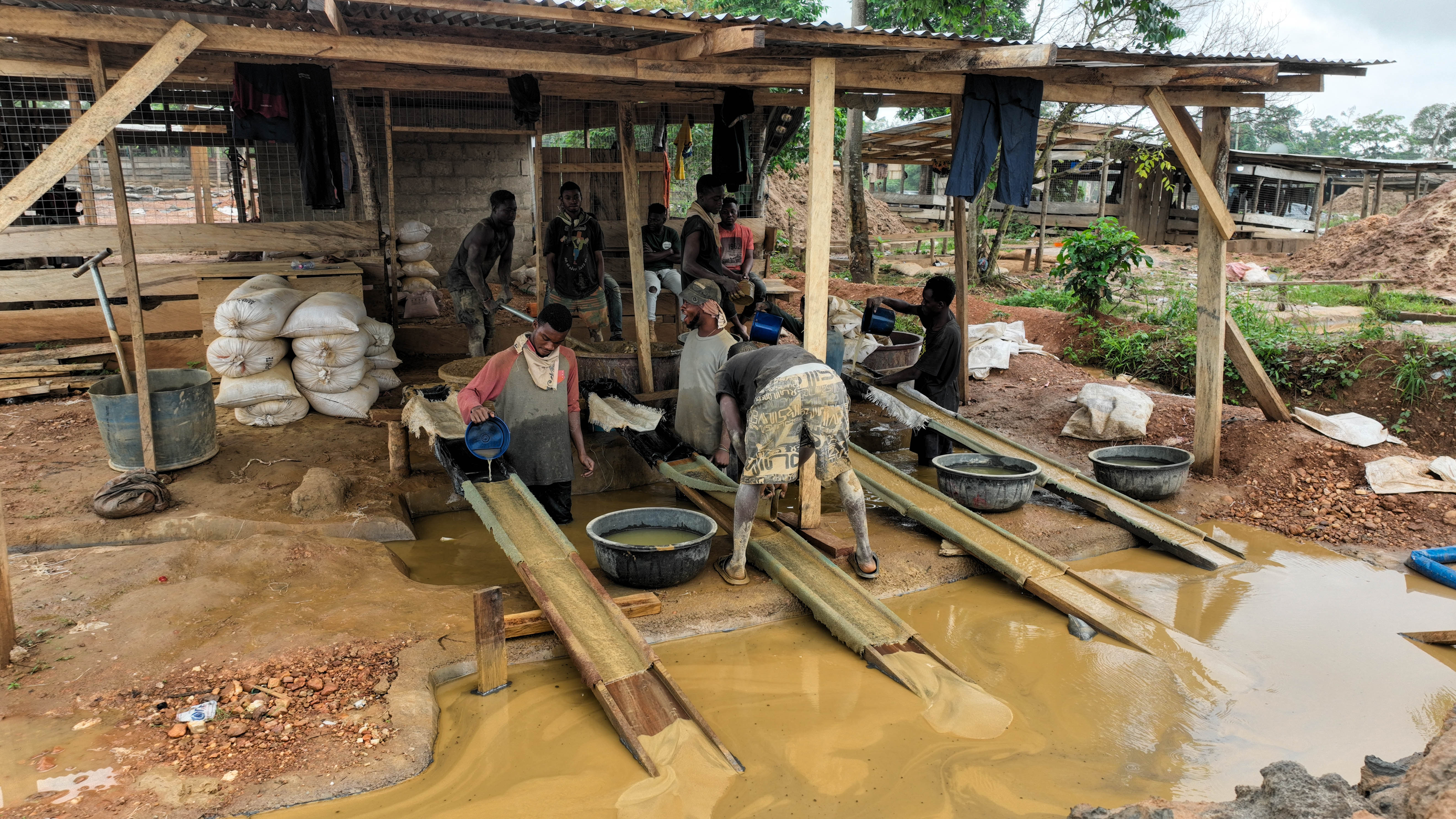The Gold Kacha of Konongo Pulitzer Center