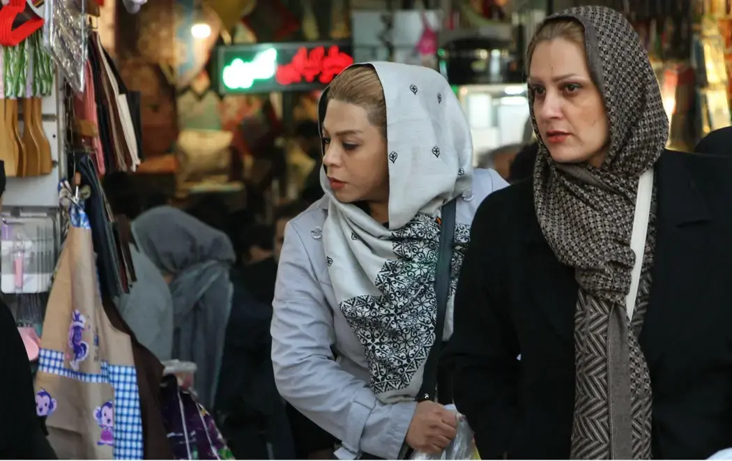 Iranians overwhelmingly reject Trump's policies, including his phony support for popular protests. Image by Reese Erlich. Iran, 2018.