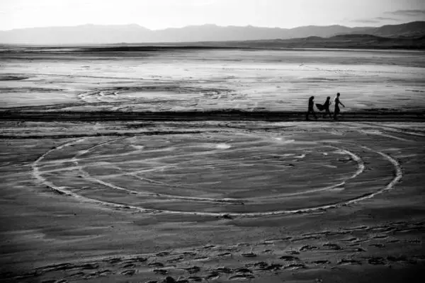 Lake Urmia in the Sharafkhaneh Port. Image by Ako Salemi. Iran, 2016.