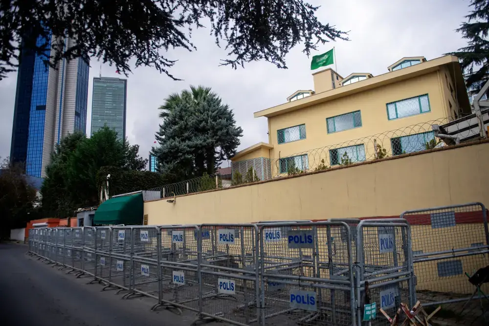 Saudi Arabia's consulate in Istanbul. Image courtesy of user answer5/Shutterstock. Turkey, 2018. Saudi Arabia's consulate in Istanbul. Image courtesy of user answer5/Shutterstock. Turkey, 2018.