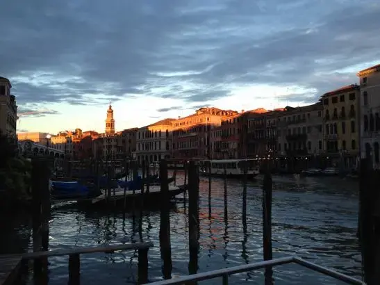 The Grand Canal at dusk in late fall. Image by Robert Eric Shoemaker. Venice, 2014. Media file: img_1169.jpg