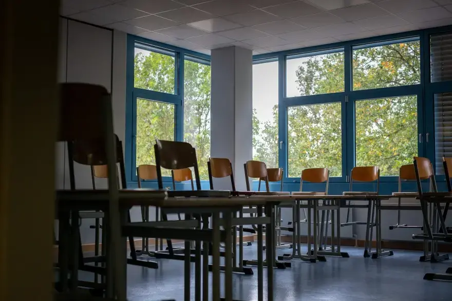 An empty classroom at a high school in Bruhl, Germany. Schools across the country are closed again despite early success in getting children back into classrooms during the pandemic. Image by Ryan Delaney. Germany, undated. An empty classroom at a high school in Bruhl, Germany. Schools across the country are closed again despite early success in getting children back into classrooms during the pandemic. Image by Ryan Delaney. Germany, undated.