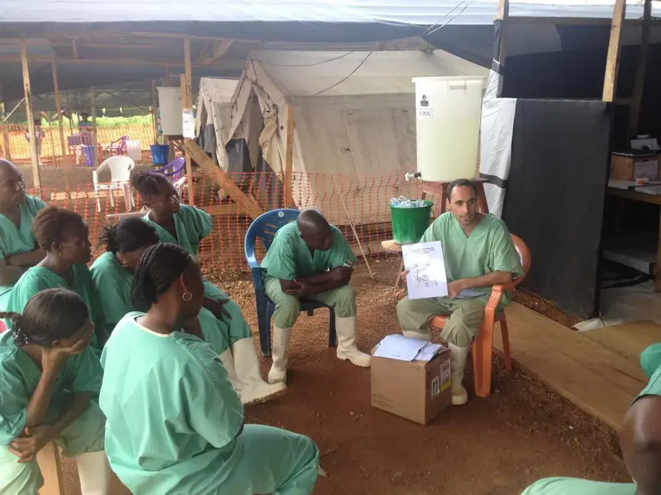 Médecins Sans Frontières physician Benjamin Black trains workers in caring for pregnant women with Ebola. Image courtesy of Benjamin Black. Media file: 83af7c61-0c3f-464c-baf6-f831ab2d719b.jpg
