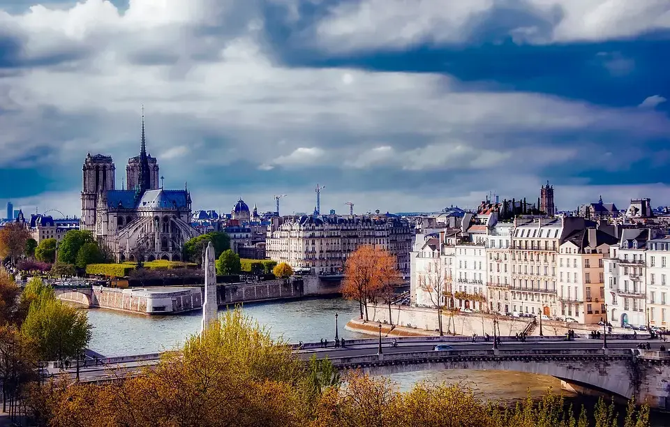 Paris. Image courtesy of Wikimedia Commons.