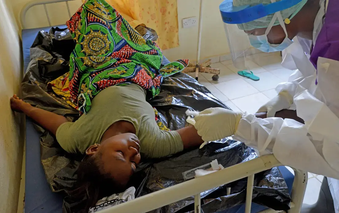A clinic is Sierra Leone. Image by Michael Seamans. Sierra Leone, 2015. Media file: sierra_leone_health_care_valley_news_006.jpg