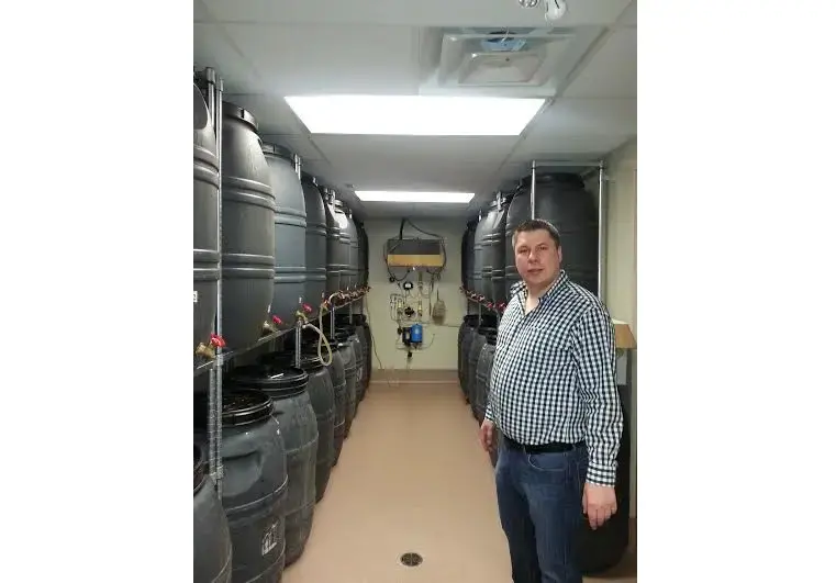 Ray MacQuatt, who makes perhaps the worst wine in Ottawa, Canada, is not a winemaker by profession, but the director of The Oaks, a long-term residence for alcoholics. Image by Tina Rosenberg. Canada, 2016. Media file: tina_rosenberg1.jpg