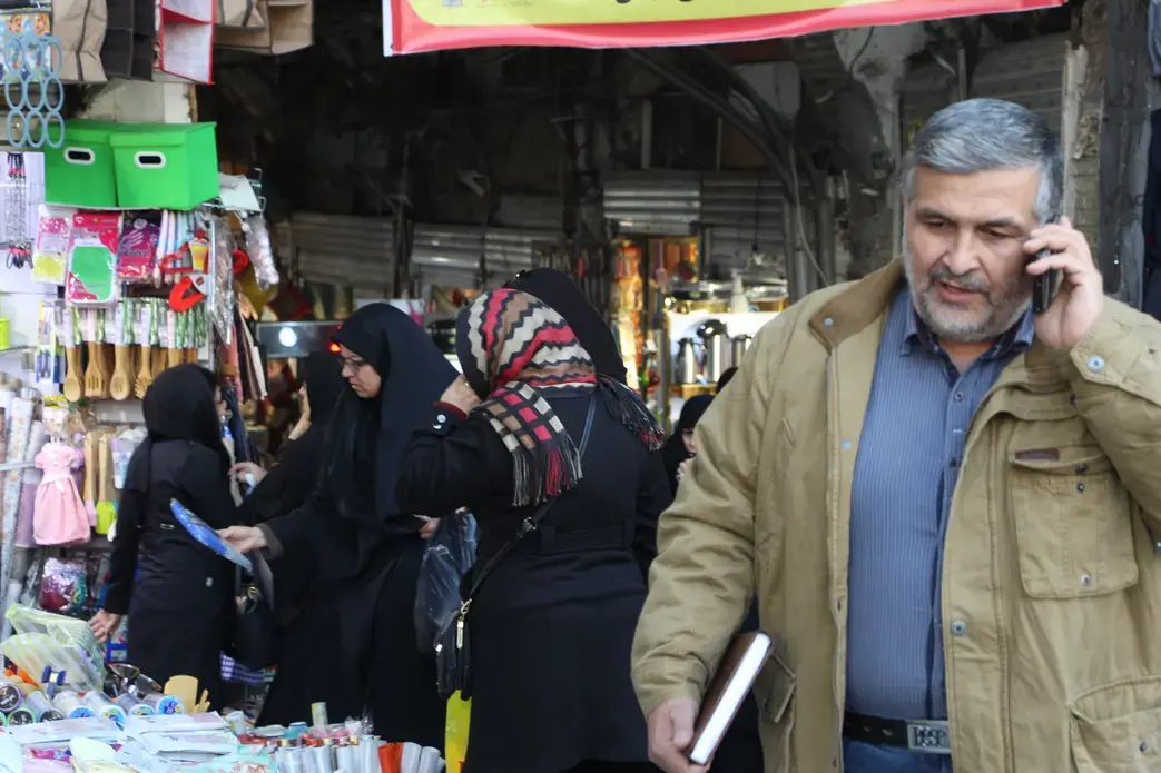 In random interviews in Tehran's bazaar, Iranians complained about government economic policies but also expressed strong opposition to Trump's interference. Image by Reese Erlich. Iran, 2018. In random interviews in Tehran's bazaar, Iranians complained about government economic policies but also expressed strong opposition to Trump's interference. Image by Reese Erlich. Iran, 2018.