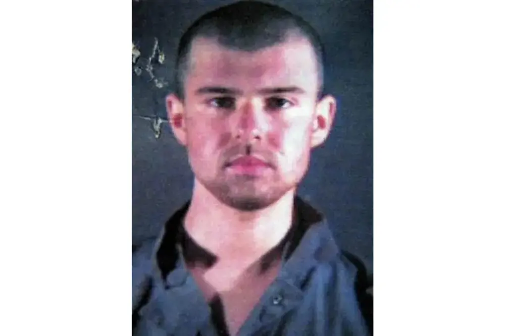 Official prison ID portrait of John Walker Lindh released to the public on January 23, 2002. Image courtesy of the Alexandria County Sheriff's Department/Wikimedia Commons.