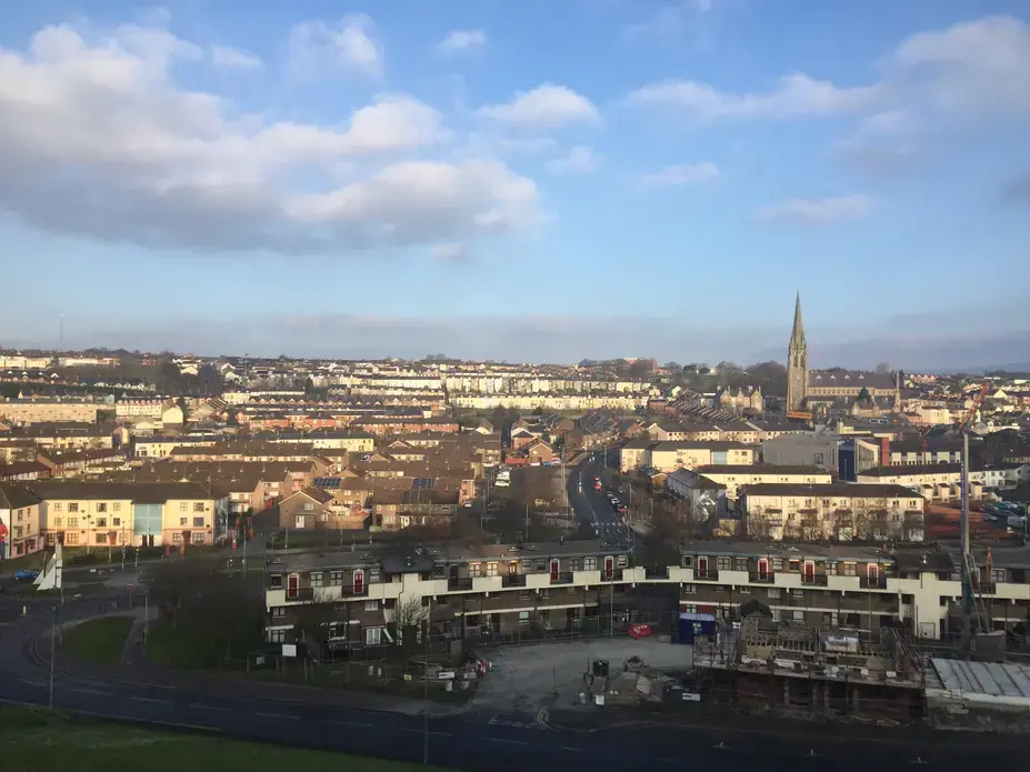 The predominantly Catholic working class Bogside neighborhood in Northern Ireland's Derry city. Image by Dan Haverty. United Kingdom, 2018. The predominantly Catholic working class Bogside neighborhood in Northern Ireland's Derry city. Image by Dan Haverty. United Kingdom, 2018.