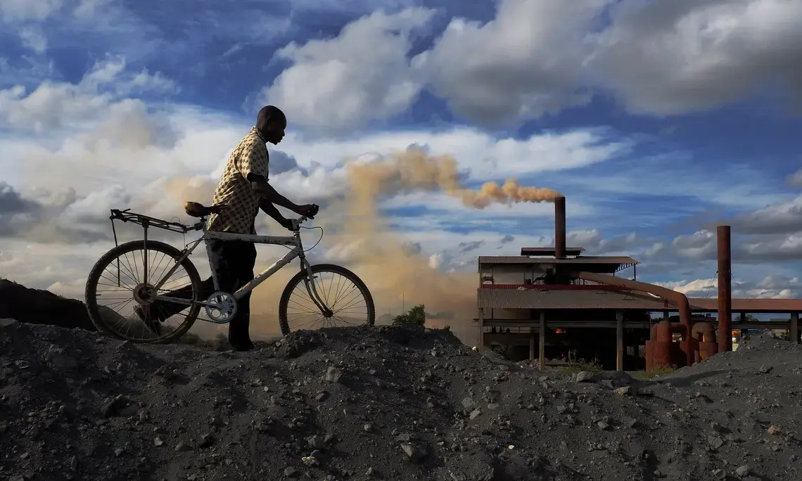 Lead levels in Kabwe are as much as 100 times recommended safety levels. Image by Larry C. Price. Zambia, 2017. Lead levels in Kabwe are as much as 100 times recommended safety levels. Image by Larry C. Price. Zambia, 2017.