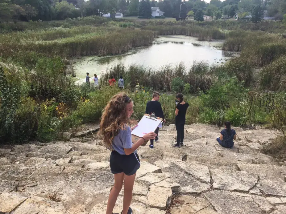 8th grade students practice slow journalism via the Out of Eden Walk, experiential learning in partnership with National Geographic, the Pulitzer Center on Crisis Reporting, and Harvard University’s Project Zero. Image by Tracy Crowley. United States, 2018. Image by Tracy Crowley. United States, 2018.