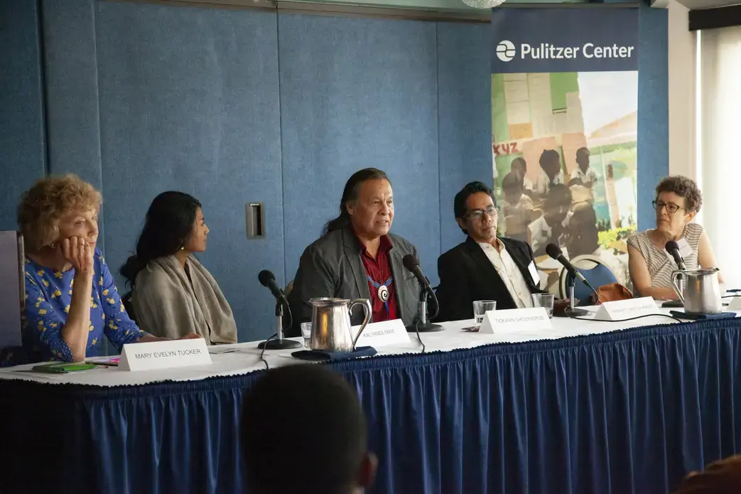 Tiokasin Ghosthorse speaks on the importance of language during the panel for Religion & the Environment at the Beyond Religion Conference. Also present: (from left) Mary Evelyn Tucker, Kalyanee Mam, Mindahi C. Bastida Munoz, and Marianne Comfort. Image by Jin Ding. Washington, D.C., 2019. Tiokasin Ghosthorse speaks on the importance of language during the panel for Religion & the Environment at the Beyond Religion Conference. Also present: (from left) Mary Evelyn Tucker, Kalyanee Mam, Mindahi C. Bastida Munoz, and Marianne Comfort. Image by Jin Ding. Washington, D.C., 2019.