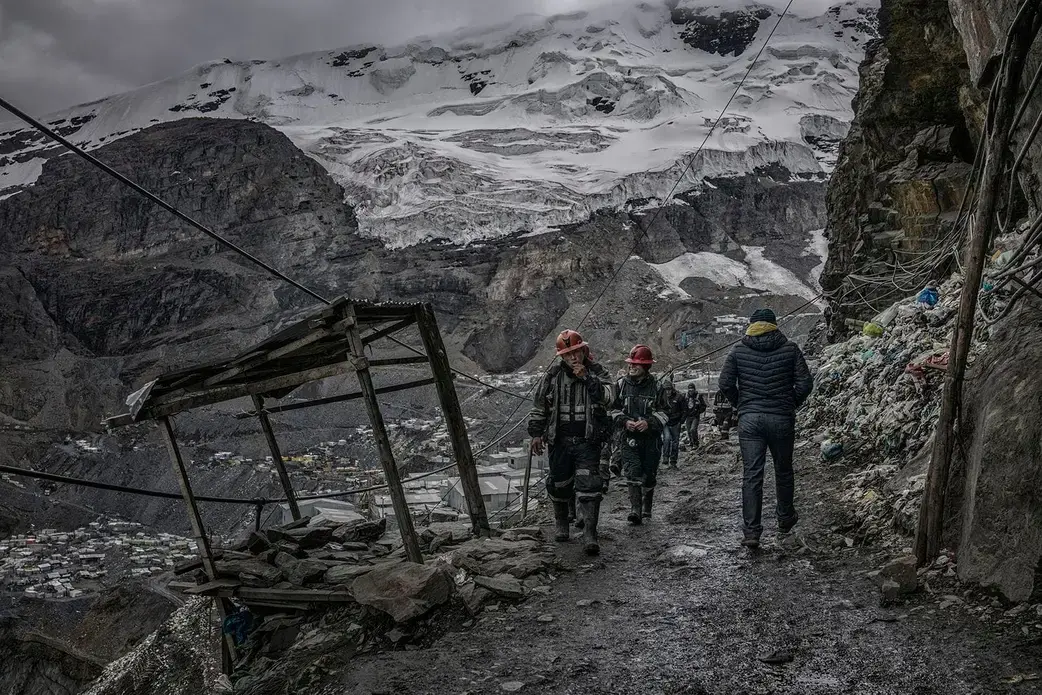 Meet The Journalist: James Whitlow Delano on Gold Mining on La Reconada Meet The Journalist: James Whitlow Delano on Gold Mining on La Reconada