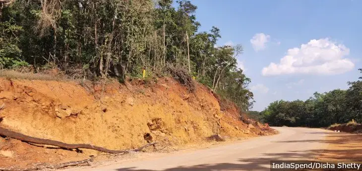 The road-widening work on NH-4A in Karnataka has caused damage to the land pattern on parts of the stretch. Unchecked development may exacerbate the threat of landslides that are common in the Western Ghats in the monsoon season. Image by Disha Shetty. India, undated. The road-widening work on NH-4A in Karnataka has caused damage to the land pattern on parts of the stretch. Unchecked development may exacerbate the threat of landslides that are common in the Western Ghats in the monsoon season. Image by Disha Shetty. India, undated.