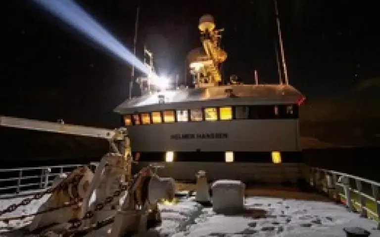 Polar Night. Image by Eli Kintisch. Arctic Ocean, 2017.