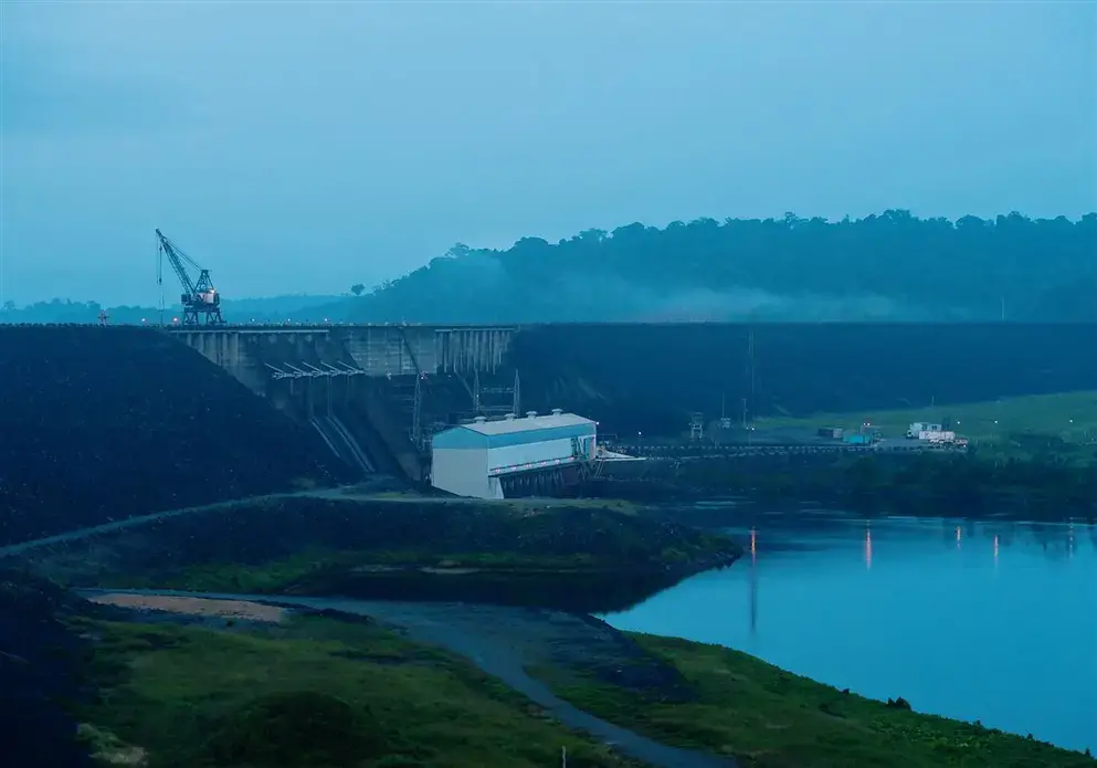 The Afrobaka Dam at dawn in Suriname on Sunday, March 12, 2017. Image by Stephanie Strasburg. Suriname, 2017.
