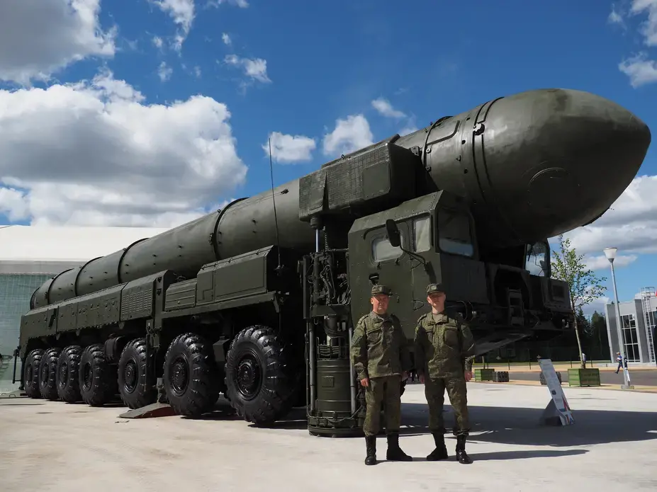 Rachel Oswald, joined by Tom Hundley, will speak about cold war parallels and relations with North Korea as nuclear tensions escalate. Image by Rachel Oswald. Russia, 2015. Rachel Oswald, joined by Tom Hundley, will speak about cold war parallels and relations with North Korea as nuclear tensions escalate. Image by Rachel Oswald. Russia, 2015.