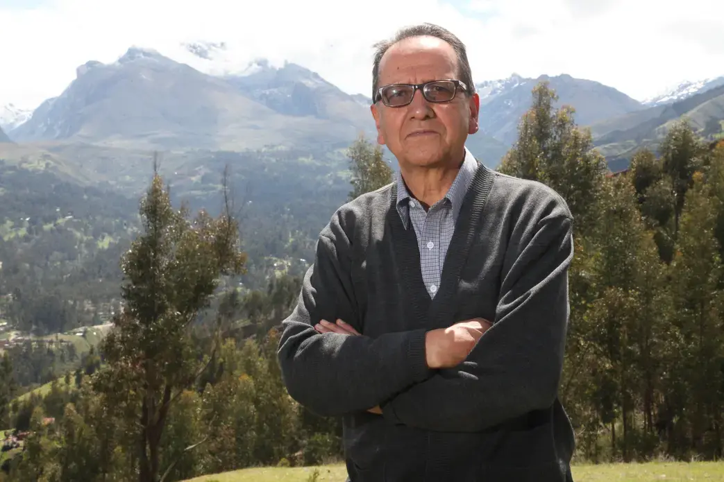 Glaciologist and engineer César Portocarrero in Huaraz, Peru, where he has lived for the last 47 years. Image by Chrisitan Osés. Peru, 2017. Glaciologist and engineer César Portocarrero in Huaraz, Peru, where he has lived for the last 47 years. Image by Chrisitan Osés. Peru, 2017.