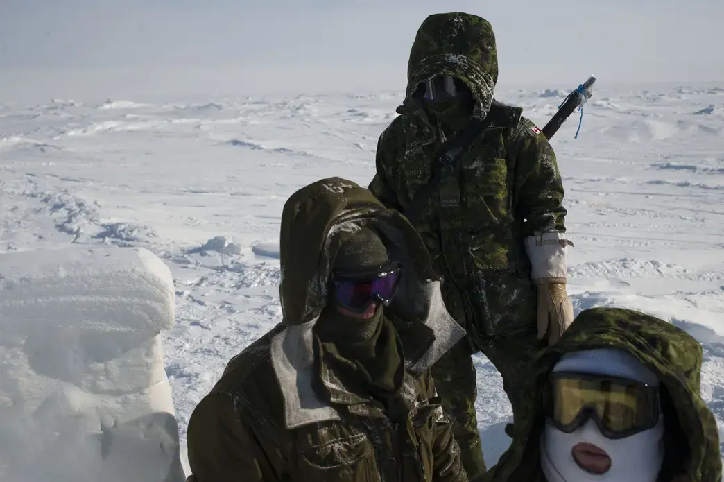 Canadian soldiers on the ice Sheet near Little Cornwallis Island during a military operation in -57 C weather in Nunavut Canada. Image by Louie Palu. Canada, 2017. Canadian soldiers on the ice Sheet near Little Cornwallis Island during a military operation in -57 C weather in Nunavut Canada. Image by Louie Palu. Canada, 2017.