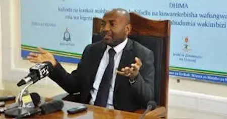 Deputy Home Affairs Minister Hamad Masauni has started a six-month campaign to reduce road accidents by 10 percent, but inaccurate road safety data is likely to defeat those intentions. Image by Kilasa Mtambalike. Tanzania, 2016. Deputy Home Affairs Minister Hamad Masauni has started a six-month campaign to reduce road accidents by 10 percent, but inaccurate raod safety data is likely to defeat those intentions. Image by Kilasa Mtambalike. Tanzania, 2016.