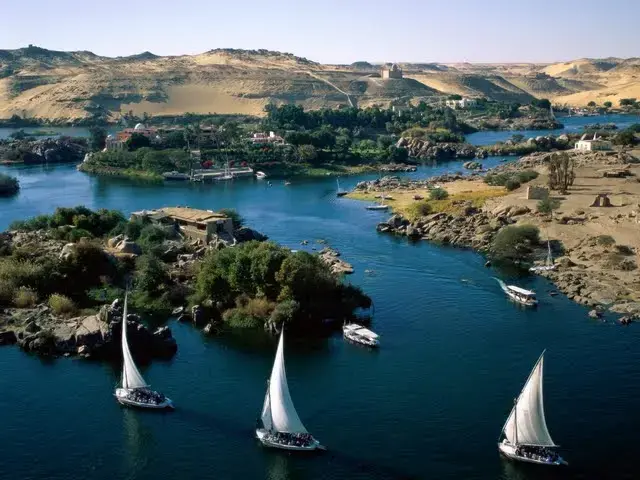 Image by Peter Schwartzstein. 2015. Media file: nile.jpg