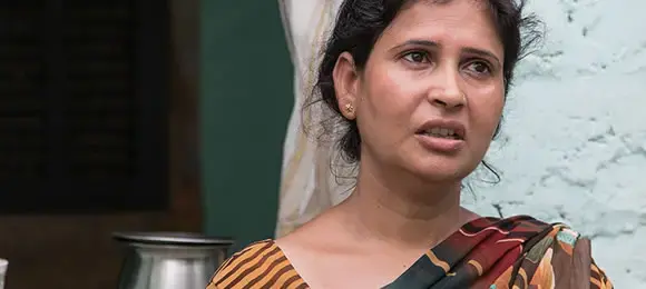 “How will I go to a lawyer? I have to work seven days a week for my family to live hand to mouth,” says Saraswati. Image by Arjun Suri. India, 2013. Media file: 2013f-features-a-broken-promise-page-3_1024.jpg
