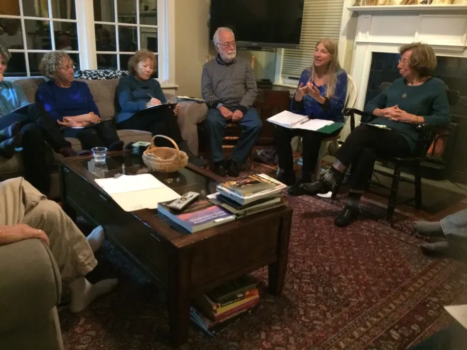 Hands Across the Hills members discuss the project's effects. Image by Richie Davis. United States, 2018.