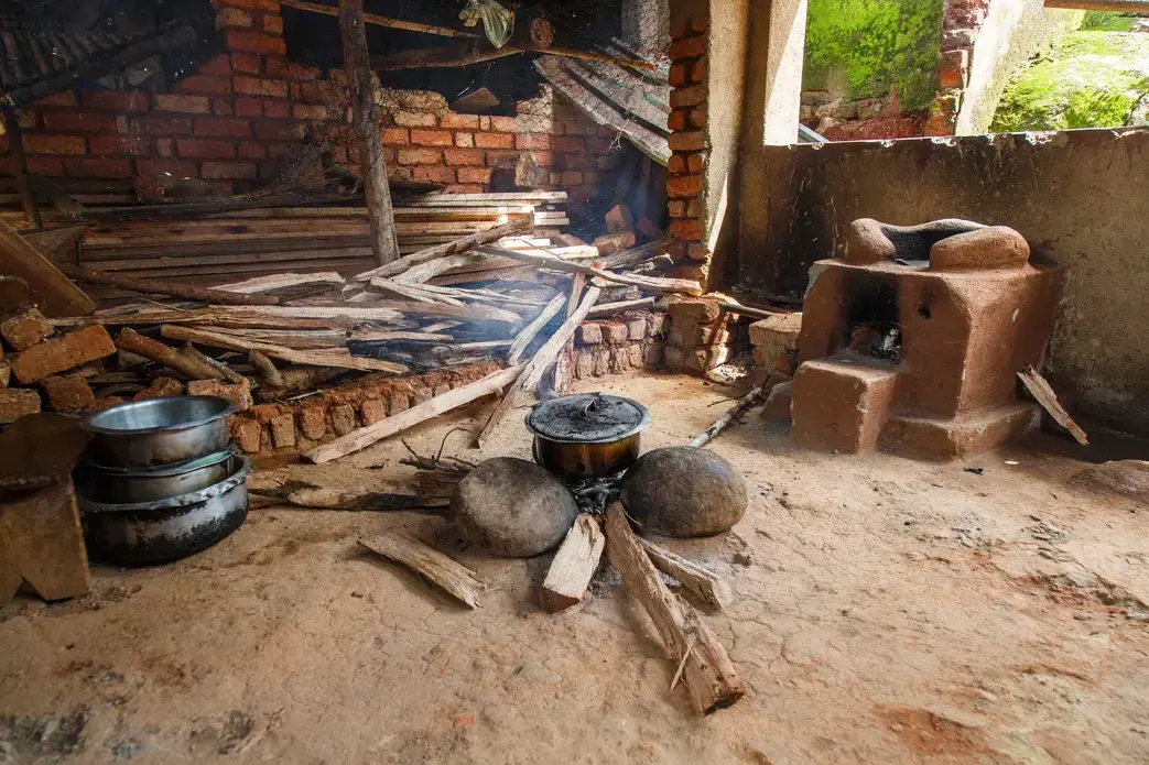 There is a silent killer claiming millions of lives around the world: cooking smoke. Image by Nathalie Bertrams. Malawi, 2017.