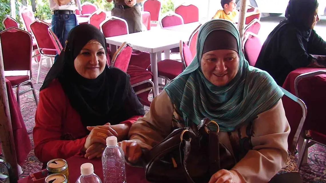 1069.jpg Media file: 1069.jpg