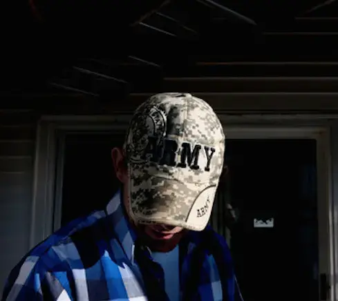 War wounds: A former soldier with post-traumatic stress disorder, 2012. Image by Todd Heisler/The New York Times. Media file: rhode_.png
