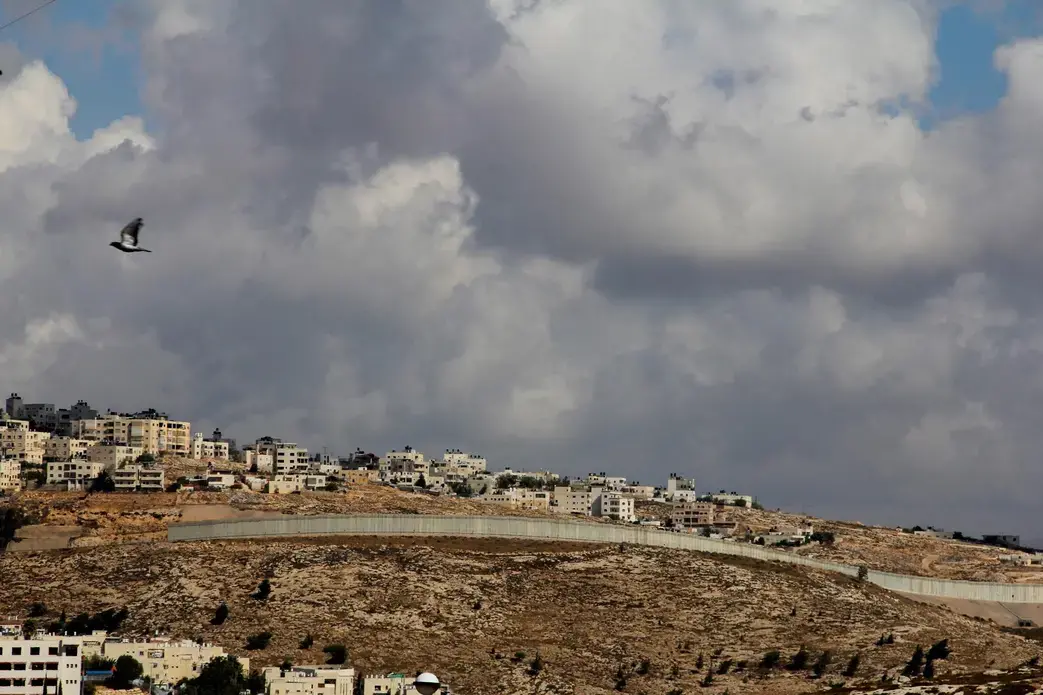 Separation wall in the West Bank. Image by Uri Blau. Israel, 2015. Media file: unnamed.jpg