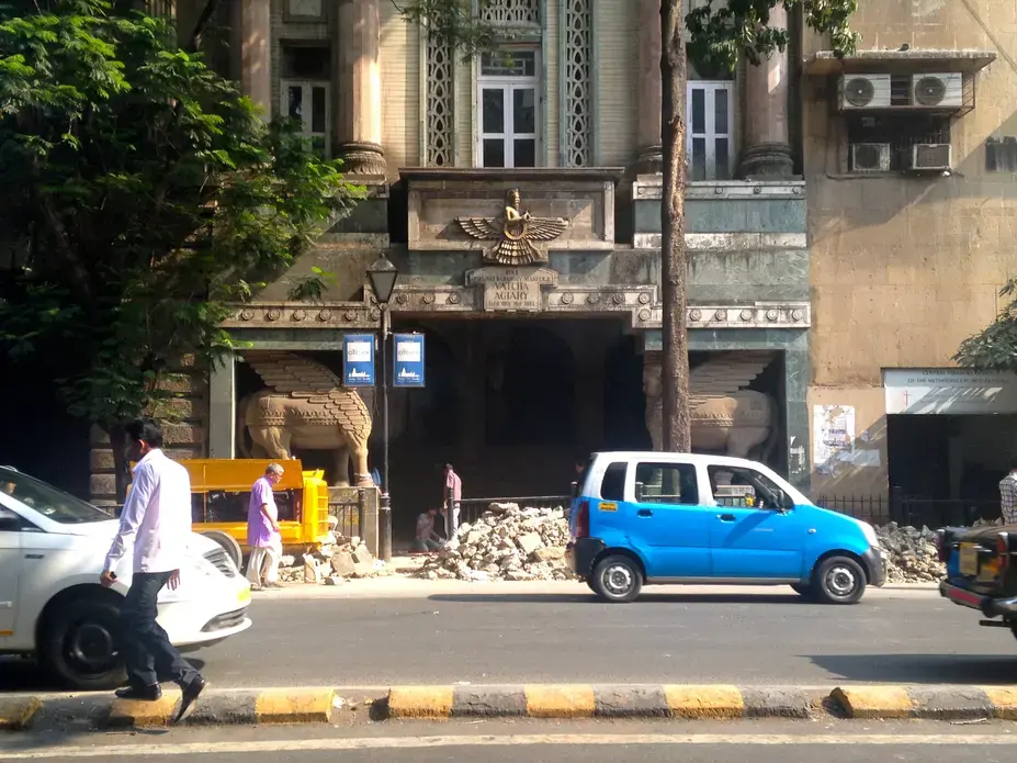 Image by Rosalie Murphy. India, 2014. Media file: parsi-project.jpg