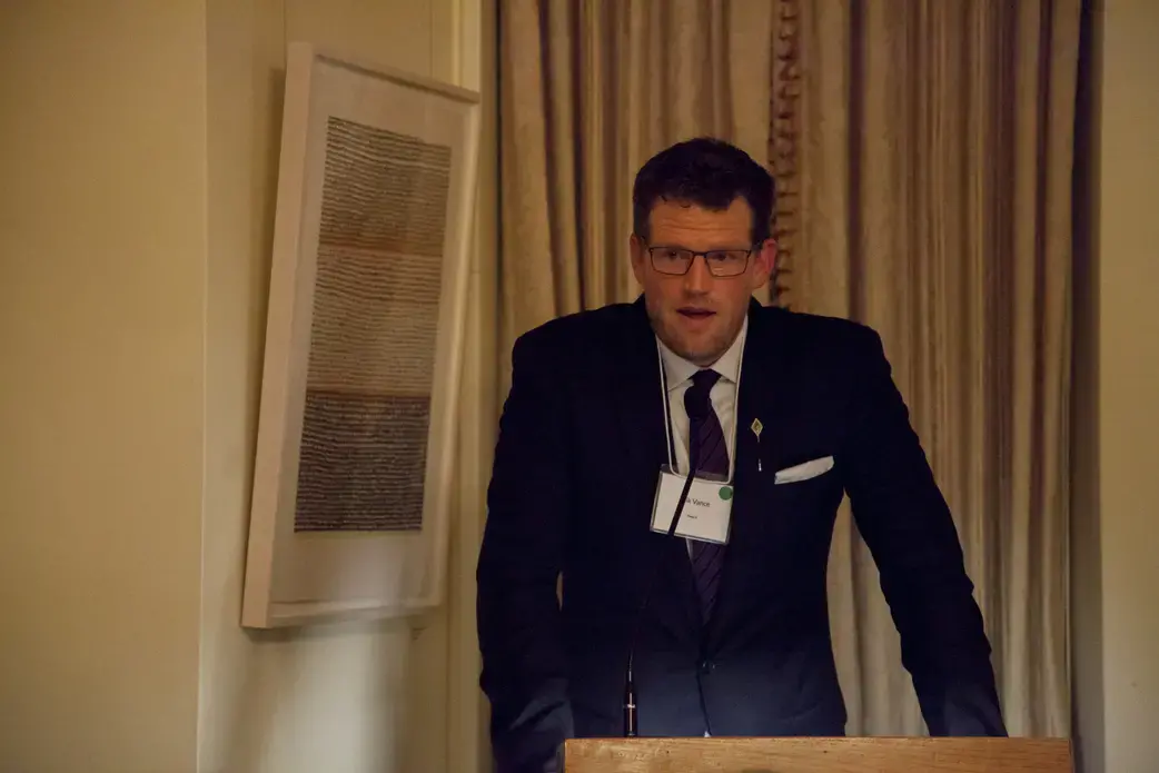 Pulitzer Center grantee Erik Vance speaks at the Cosmos Club. Image by Jin Ding. United States, 2018.