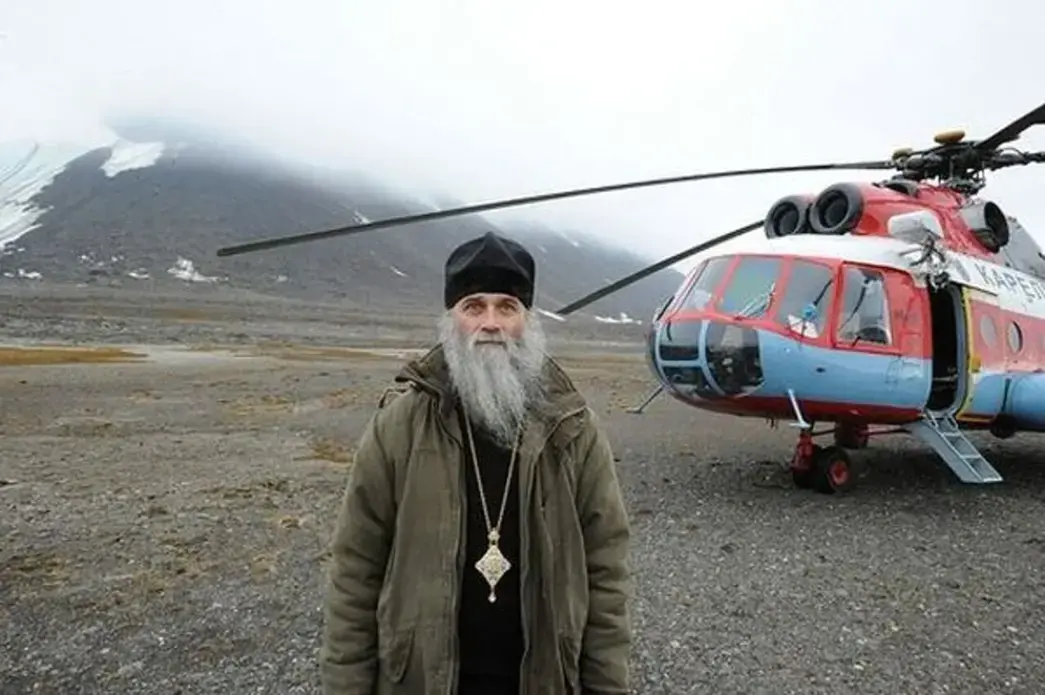north pole 5.jpg Bishop Yakov