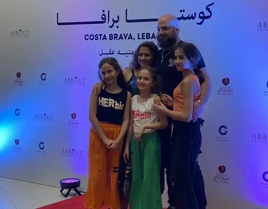 twins with family
