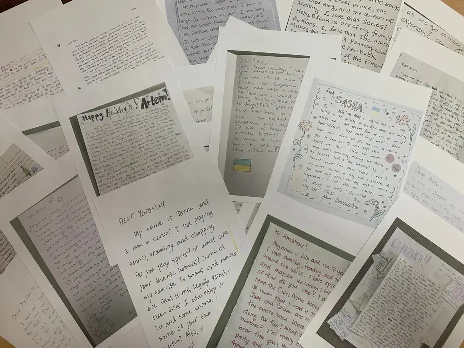 Letters between students from Chicago and Ukraine.