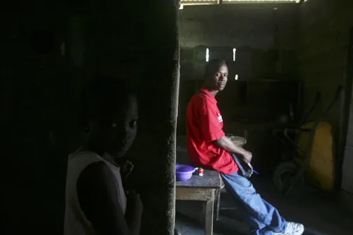 Image by Andre Lambertson. Liberia, 2007. Media file: 6a00d834520a2e69e200e54f2690868833-800wi.jpg