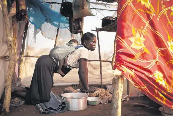 Image by Cedric Gerbehaye. South Sudan, 2012. Media file: Gerbehaye_de_Standaard.jpg