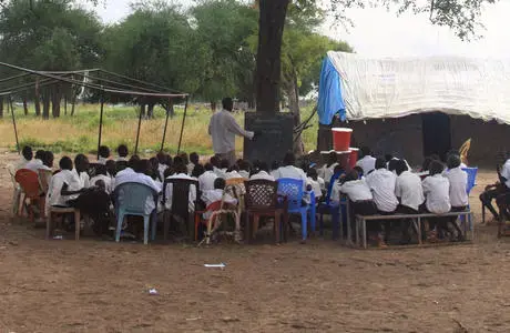 Juol-Jok primary school in South Sudan. Image by Rebecca Hamilton, Sudan, 2010. Media file: Juol-Jok_primary_school_South_Sudan_9367.jpg