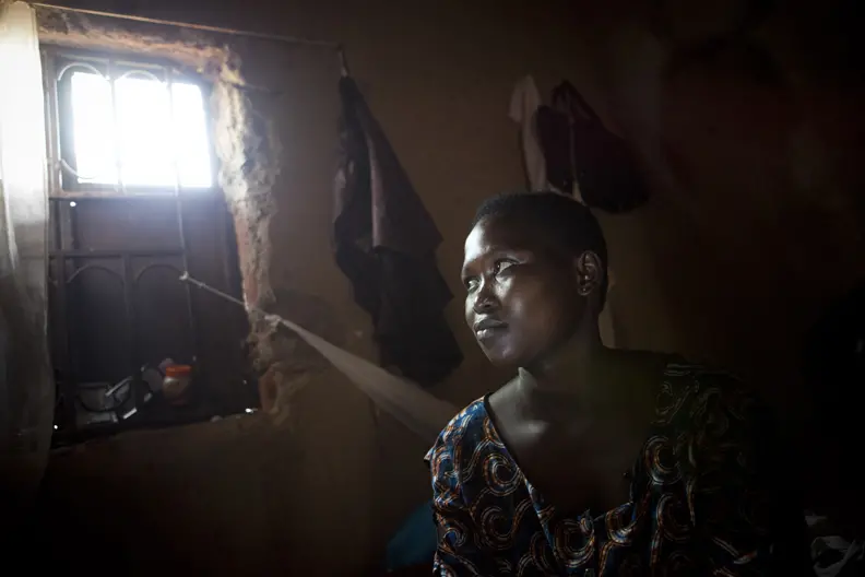 Image by Marcus Bleasdale, Central Africa, 2011. Media file: LRA-girls-war_9502_10095.jpg
