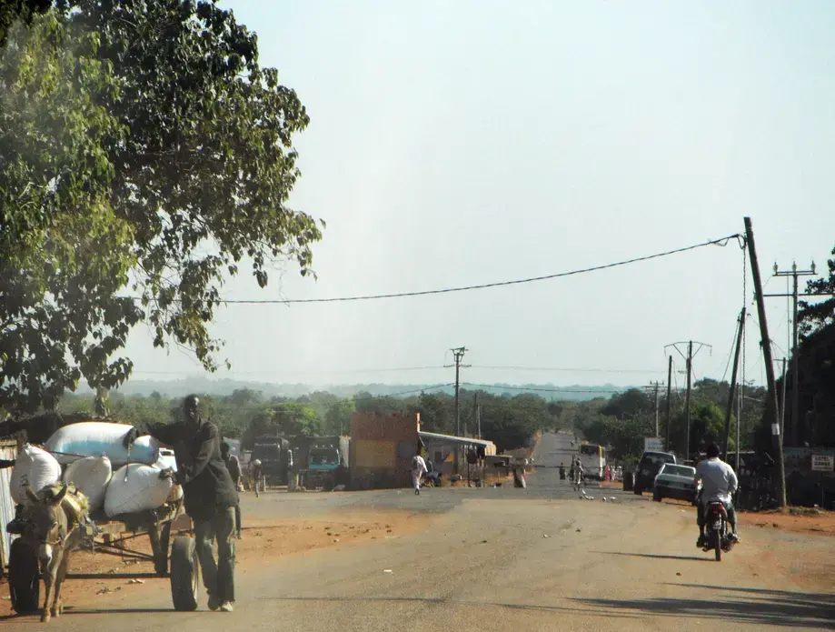 The Mali-Ivory Coast border crossing. Image by Peter Chilson. Mali, 2012. Media file: Mali-Ivory Coast Border Crossing, from Mali.jpg