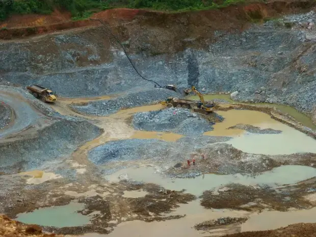 The Petaquilla Gold mine in central Panama. Image by Lynn Burgess, CBC News. Panama, 2012. Media file: NewConquistatorsMining.jpg